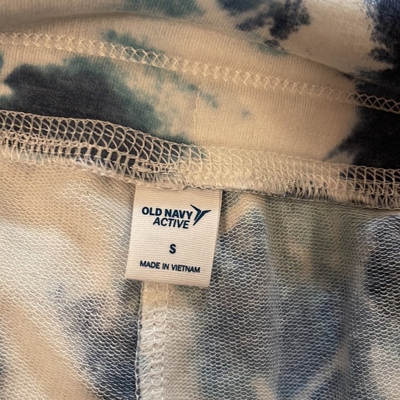 Old navy joggers size small - Picture 4 of 4